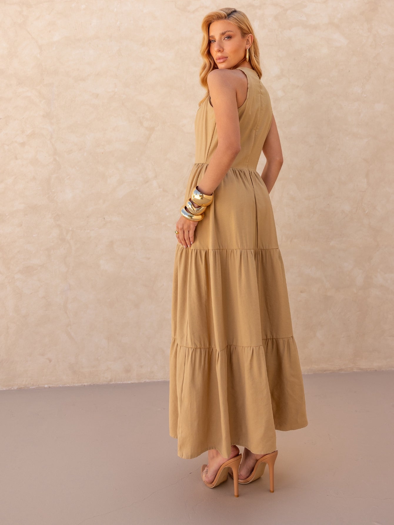 Vestido Longo Alfaiataria Sem Manga Zíper nas Costas Flora