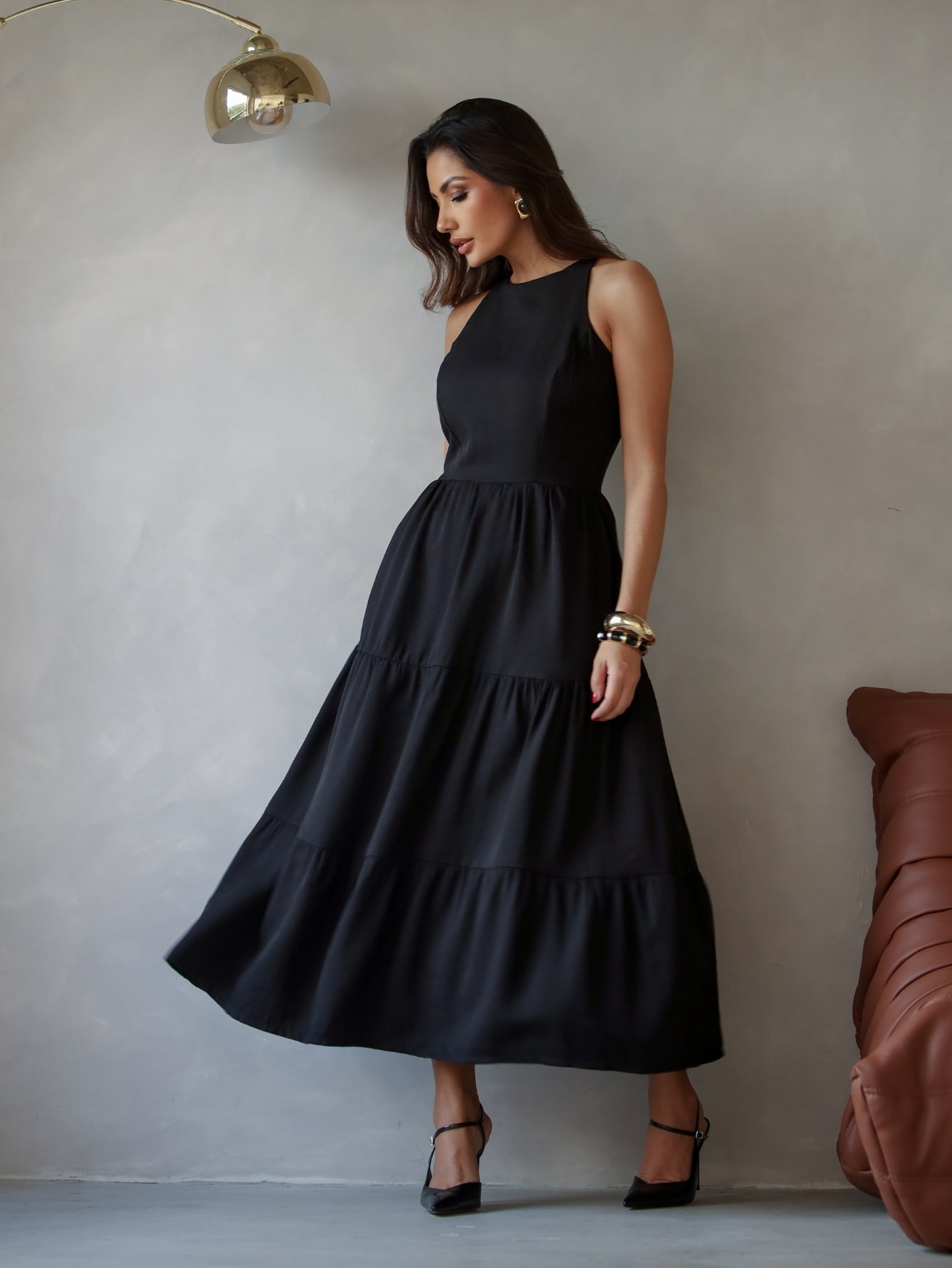 Vestido Longo Alfaiataria Sem Manga Zíper nas Costas Flora