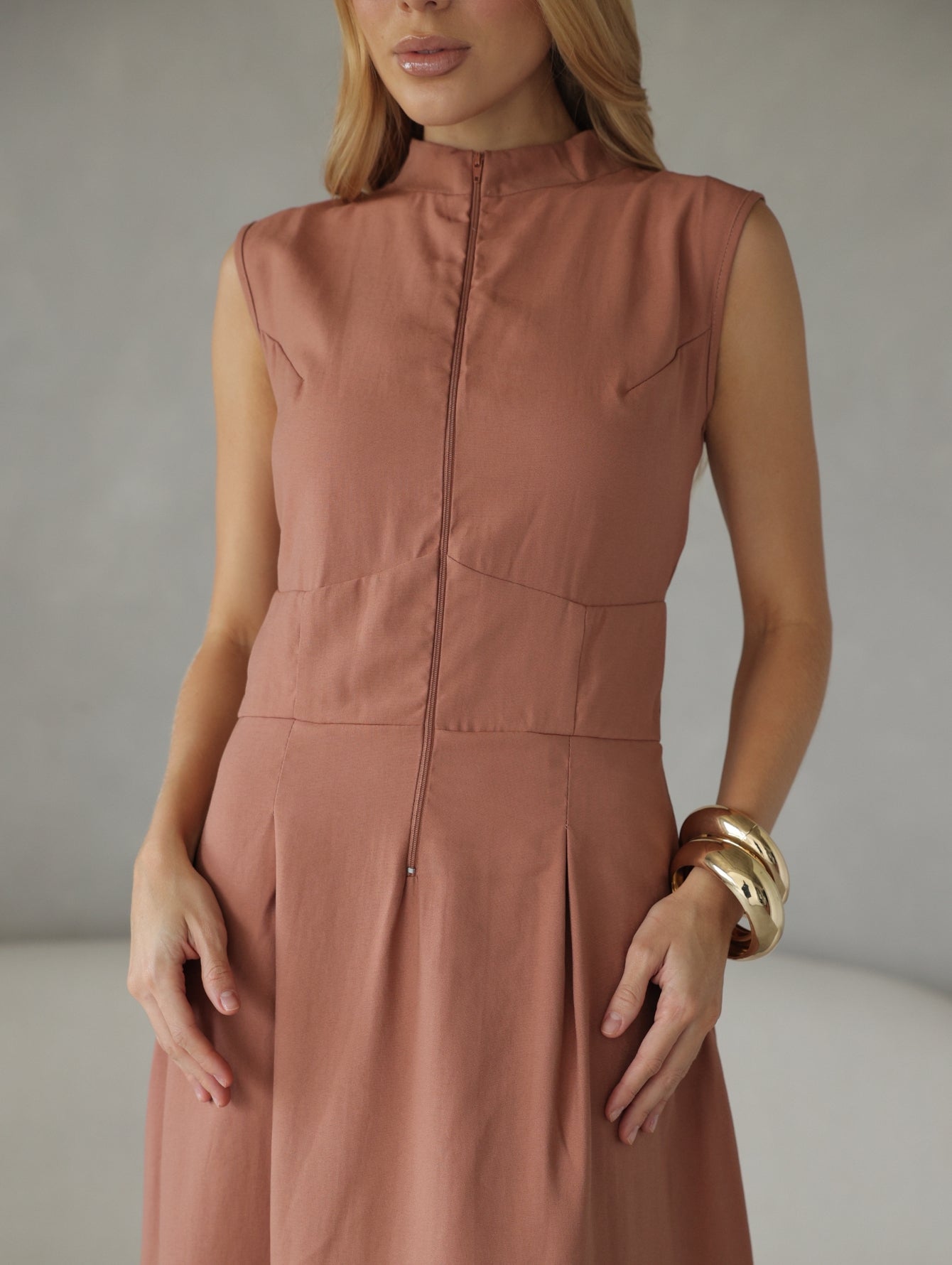 Vestido Longo Alfaiataria com Zíper Frontal Rosalia