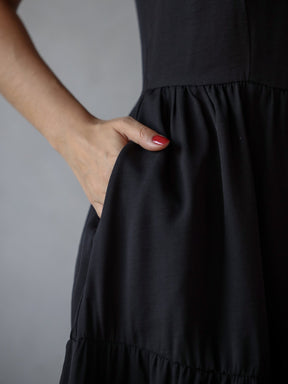 Vestido Longo Alfaiataria Sem Manga Zíper nas Costas Flora