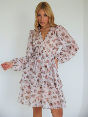 Vestido Floral com Decote V e Saia Duas Marias Cleo