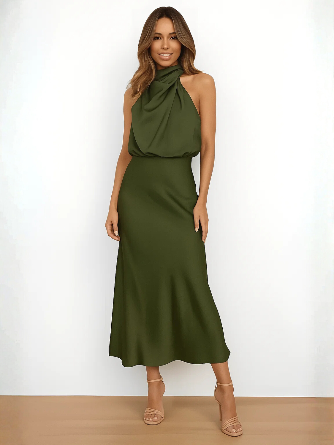 Vestido Midi Acetinado Acinturado com Gola Alta Drapeada Elegante