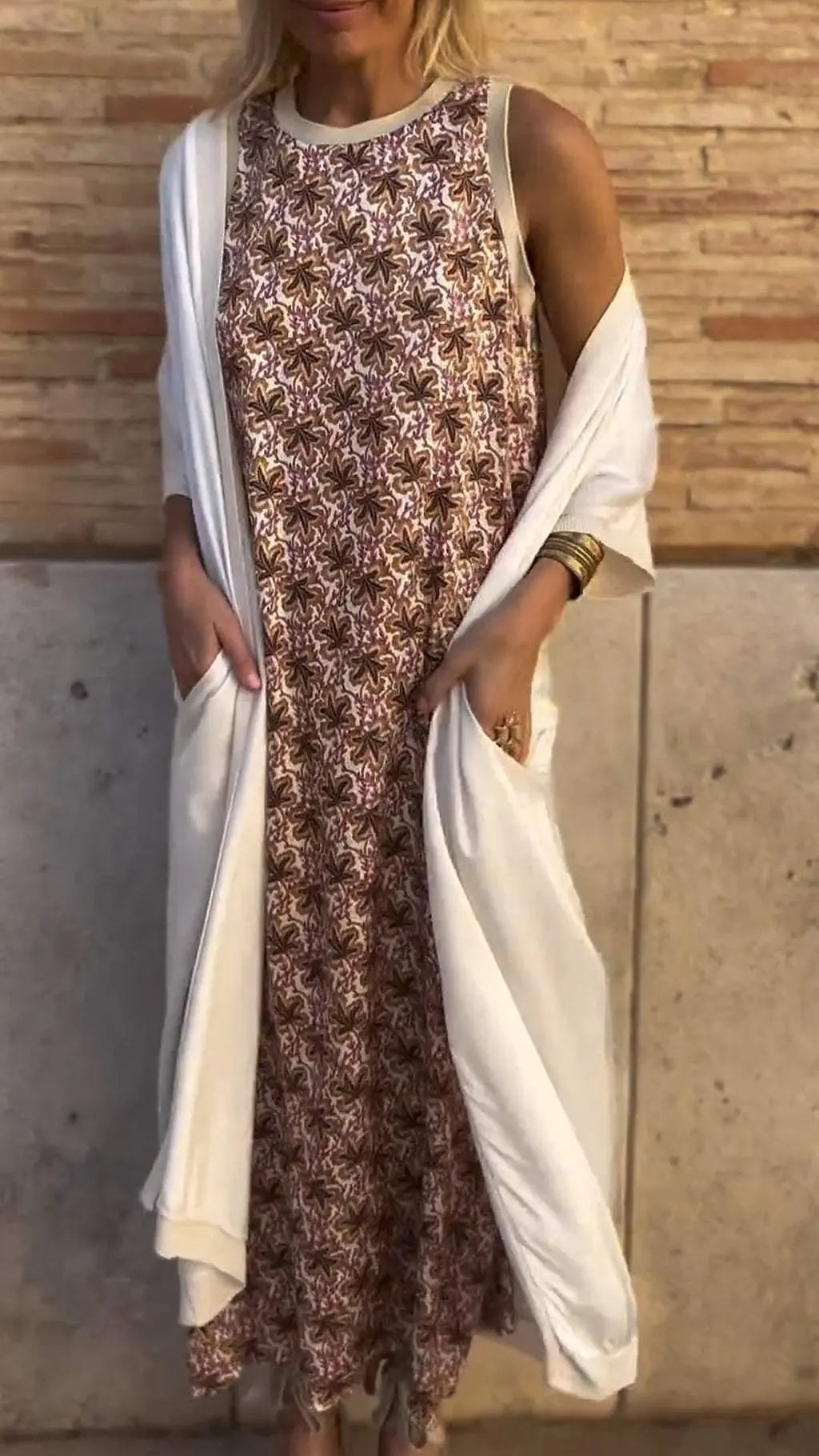 Conjunto Dominique - Nova tendência Lisavi: vestido + cardigan (must-have das style mavens americanas)