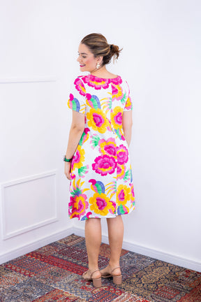 Vestido Sara - Malha Confort Deluxe Midi com Mangas e Bolsos