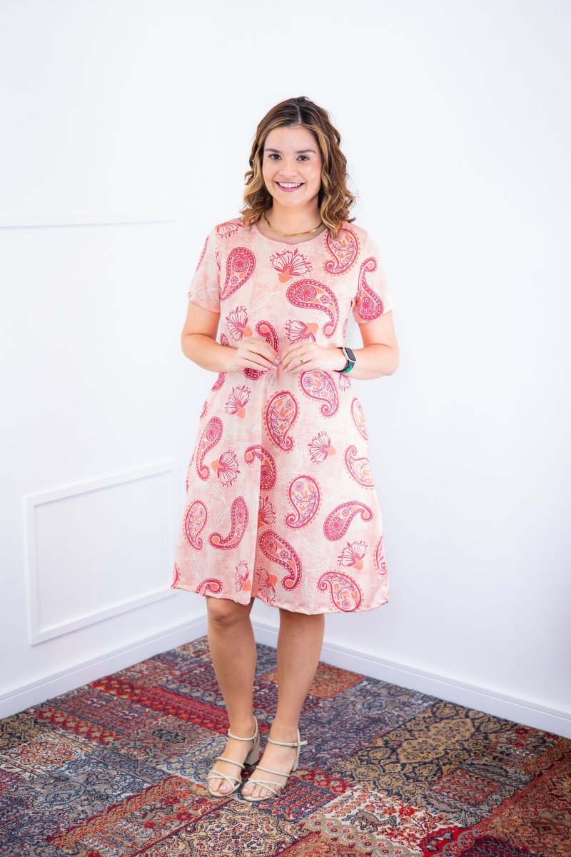 Vestido Sara - Malha Confort Deluxe Midi com Mangas e Bolsos