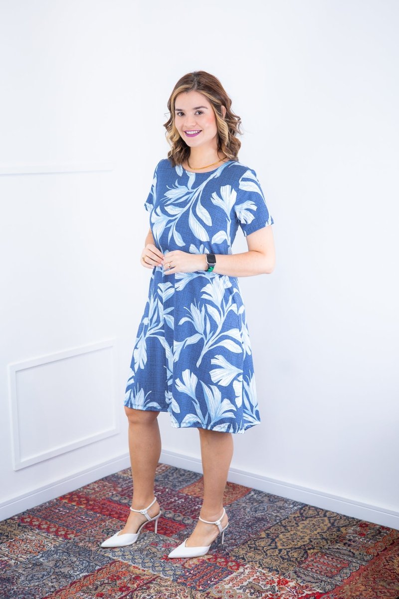 Vestido Sara - Malha Confort Deluxe Midi com Mangas e Bolsos