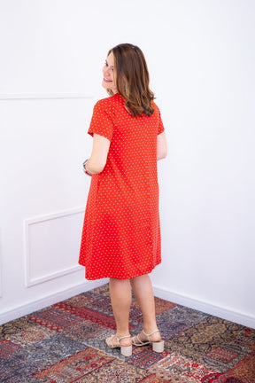 Vestido Sara - Malha Confort Deluxe Midi com Mangas e Bolsos