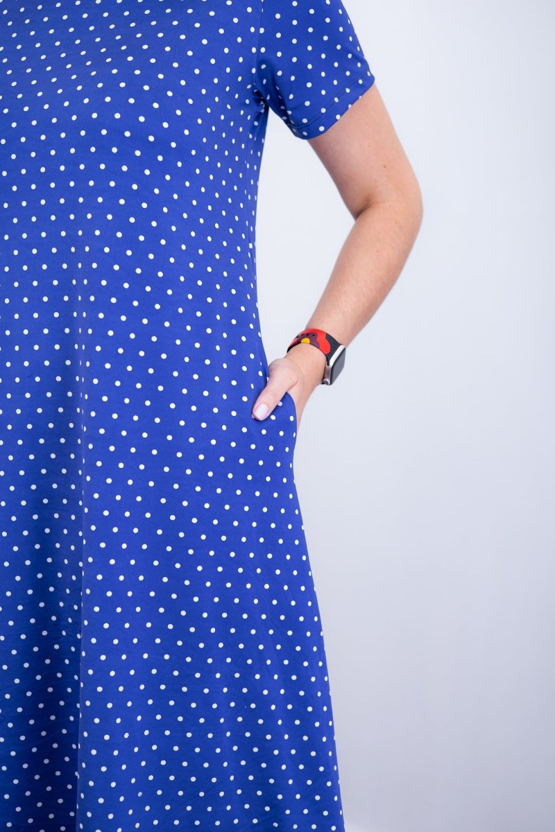 Vestido Sara - Malha Confort Deluxe Midi com Mangas e Bolsos