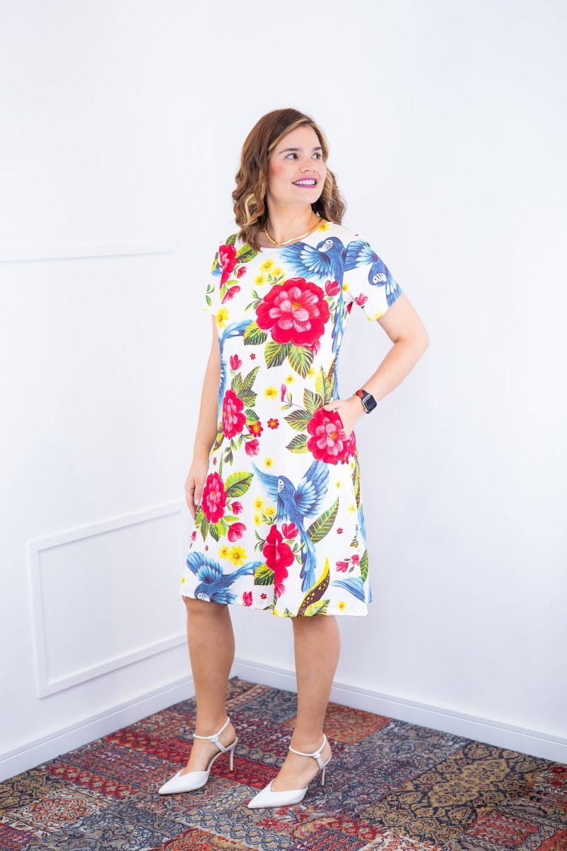 Vestido Sara - Malha Confort Deluxe Midi com Mangas e Bolsos