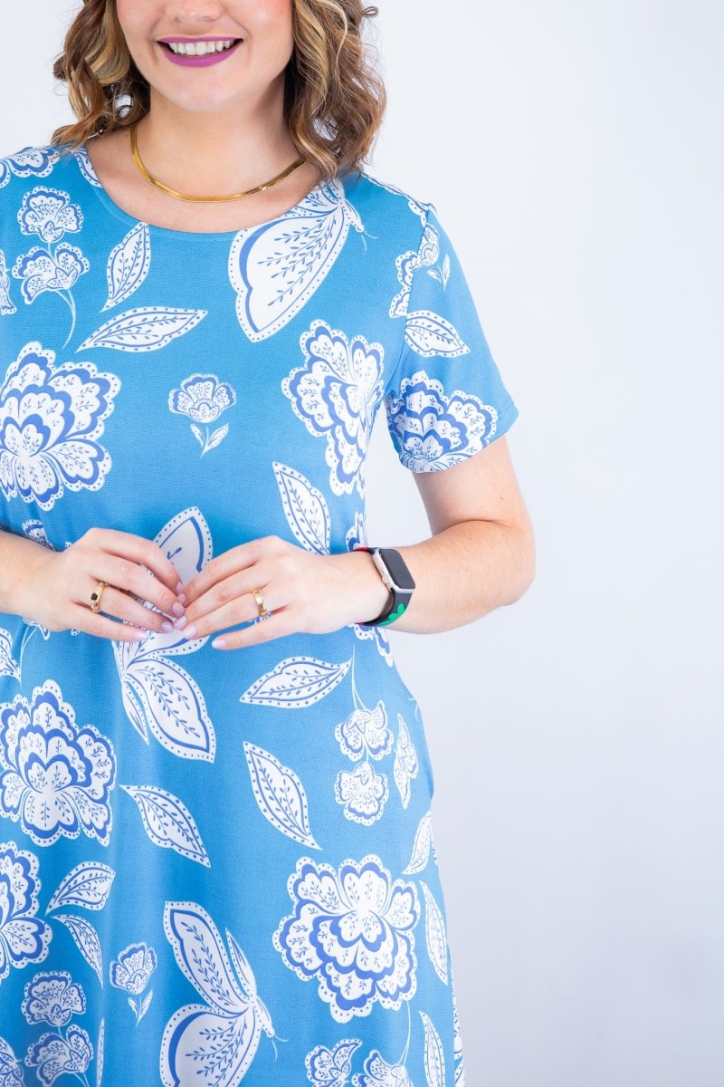 Vestido Sara - Malha Confort Deluxe Midi com Mangas e Bolsos