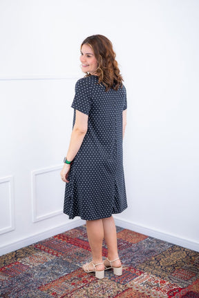 Vestido Sara - Malha Confort Deluxe Midi com Mangas e Bolsos