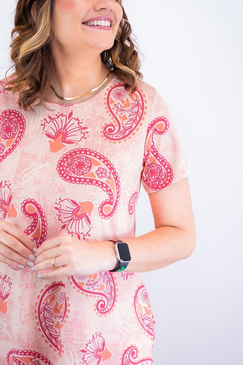 Vestido Sara - Malha Confort Deluxe Midi com Mangas e Bolsos