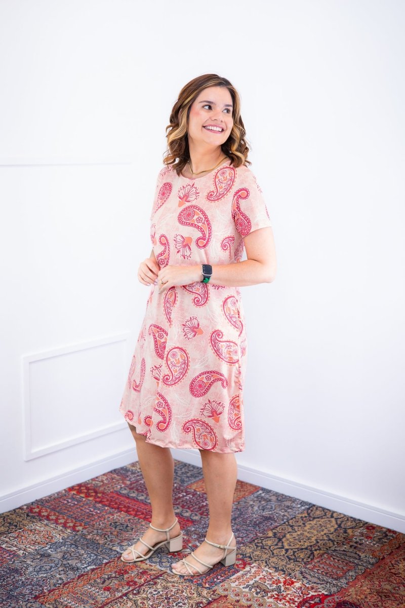 Vestido Sara - Malha Confort Deluxe Midi com Mangas e Bolsos