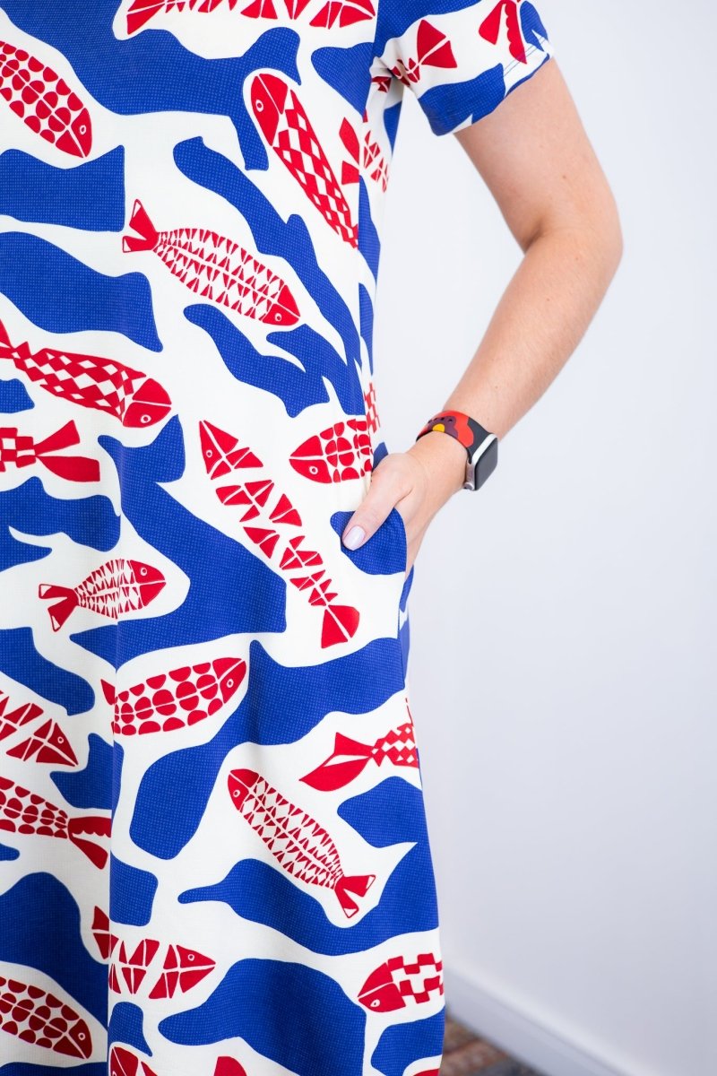 Vestido Sara - Malha Confort Deluxe Midi com Mangas e Bolsos